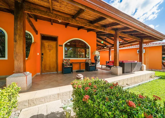 Сasa de vacaciones Villaggio 376 - Bbq, Pool, Garden, Smart Tv, Parking, Ac, King Bed, Laundry Facilities *