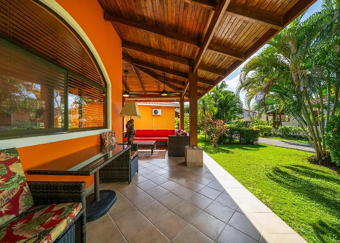 Villaggio 376 - Bbq, Pool, Garden, Smart Tv, Parking, Ac, King Bed, Laundry Facilities *